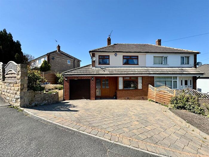 3 Bedroom Semi-Detached House For Sale In Greenside Avenue, Waterloo, Huddersfield, HD5