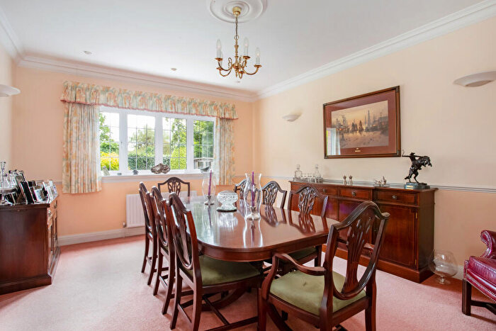5 Bedroom Detached House For Sale In Redbourn Lane, Harpenden, AL5