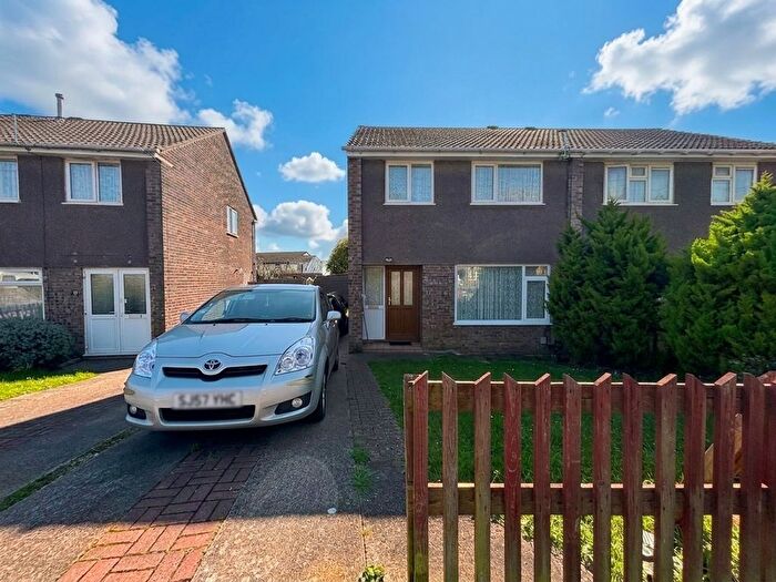 3 Bedroom Semi-Detached House For Sale In Arno Road, Barry, CF63