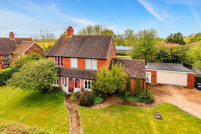 5 Bedroom Detached House For Sale In Station Road, Pluckley, Ashford, TN27