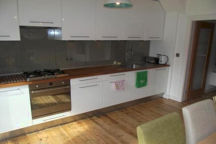 3 Bedroom Semi-Detached House To Rent In Easton Road, Manchester, M43