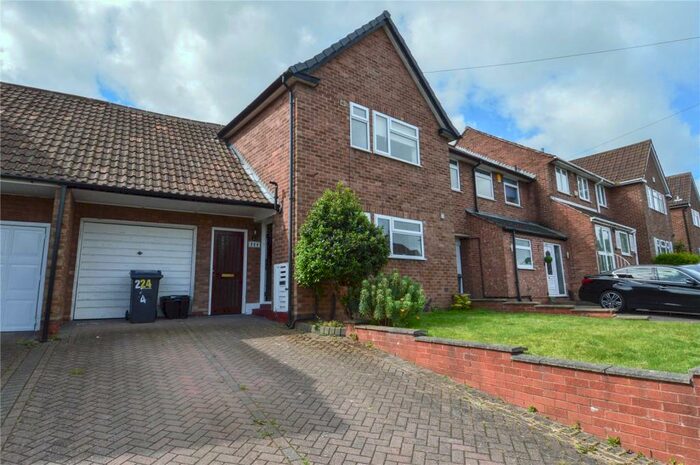 3 Bedroom Link Detached House To Rent In Green Meadow Road, Birmingham, West Midlands, B29