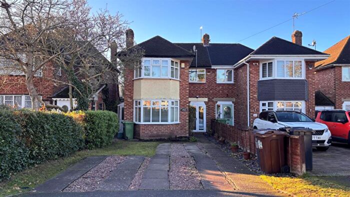 3 Bedroom Semi-Detached House For Sale In Elmdon Lane, Marston Green, Birmingham, B37