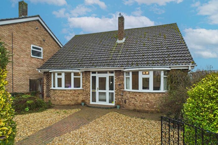 4 Bedroom Detached House For Sale In South Street, Leighton Buzzard, LU7