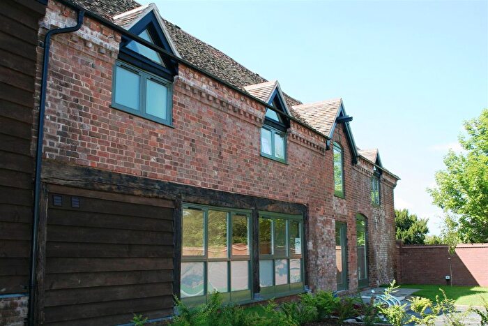 2 Bedroom Flat To Rent In Timberdine Barns, St Peters Drive, Worcester, WR5