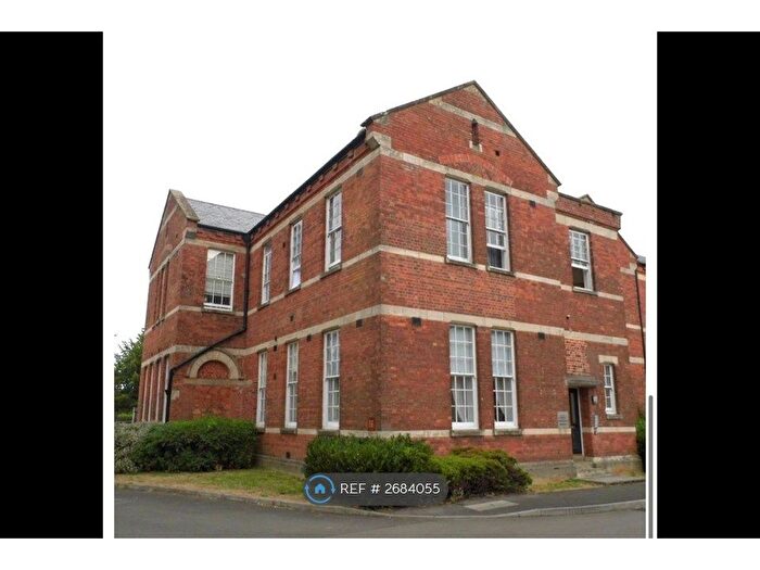 2 Bedroom Flat To Rent In Hillier Road, Devizes, SN10