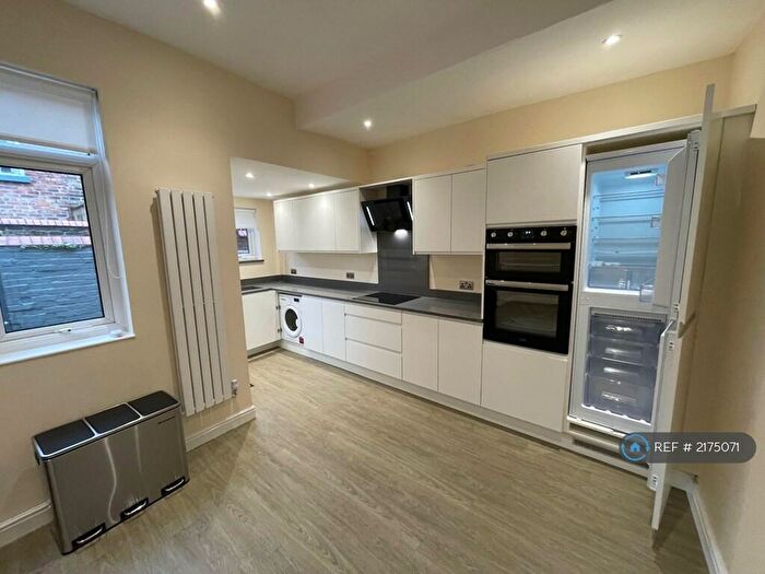 4 Bedroom Terraced House To Rent In Karslake Road, Liverpool, L18