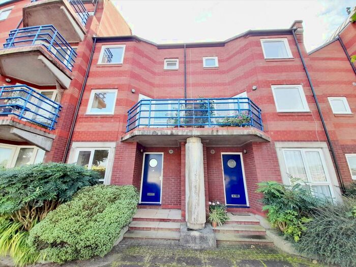 3 Bedroom House To Rent In Princes Reach, Preston, PR2