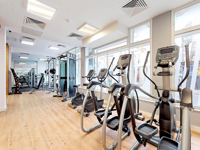 Apartment To Rent In Apt, Gravity Residence #, L2