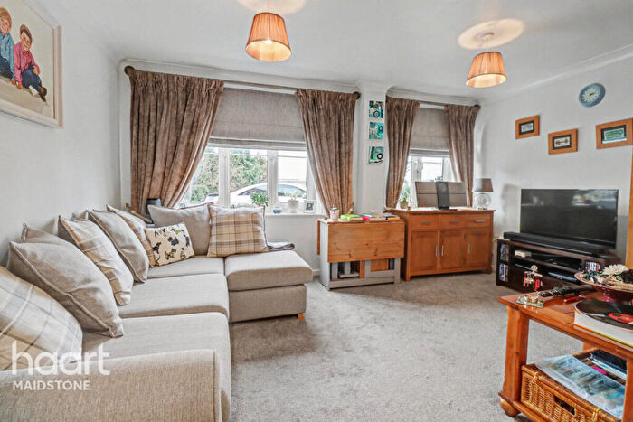 2 Bedroom Apartment For Sale In College Heights, College Road, Maidstone, ME15