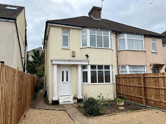 2 Bedroom Semi-Detached House To Rent In The Westering, Cambridge, CB5