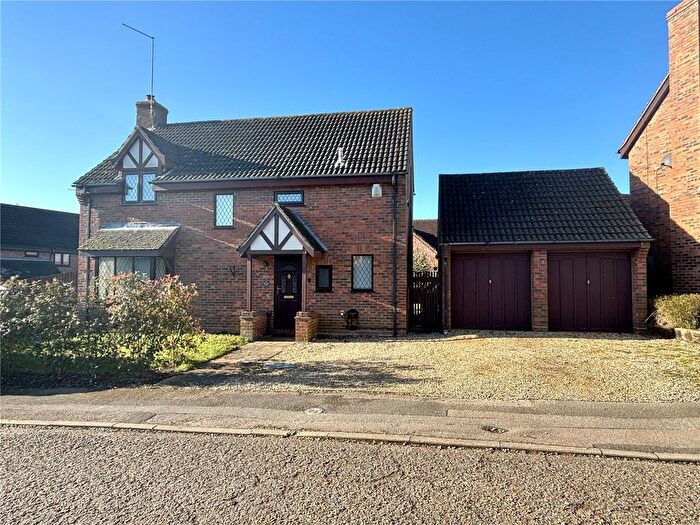 4 Bedroom Detached House To Rent In Olympia Close, Northampton, Northamptonshire, NN4