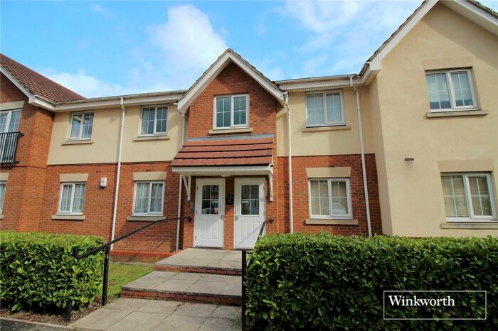 2 Bedroom Flat To Rent In Coleridge Way, Borehamwood, Hertfordshire, WD6
