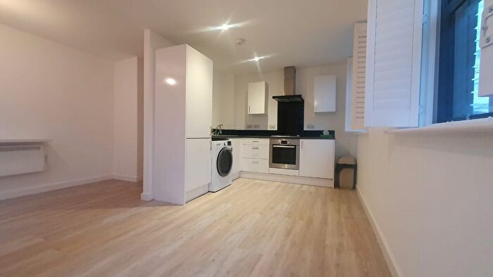 3 Bedroom Flat To Rent In Guild House, Preston, PR1