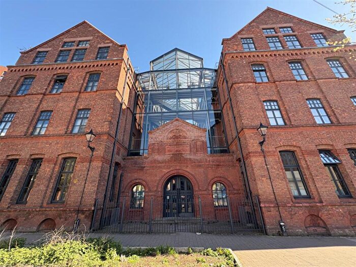 1 Bedroom Apartment For Sale In Model Lodging, Bloom Street, Salford, M3