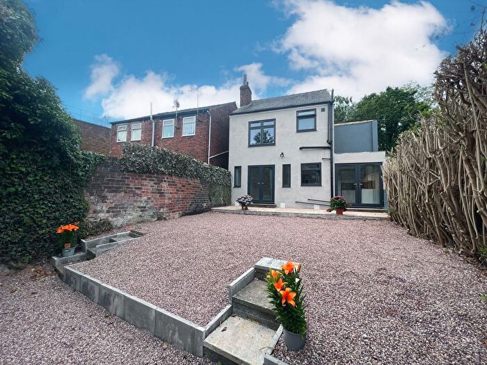 4 Bedroom Property To Rent In The Dale, Sheffield, S8