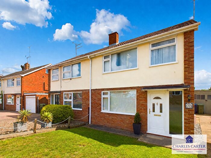 3 Bedroom Semi Detached House To Rent In Derwent Drive, Tewkesbury, GL20