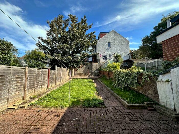 4 Bedroom Terraced House To Rent In Coombe Road, Brighton, BN2