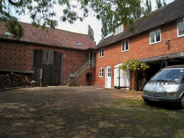 1 Bedroom Flat To Rent In Neen Sollars, Kidderminster, DY14