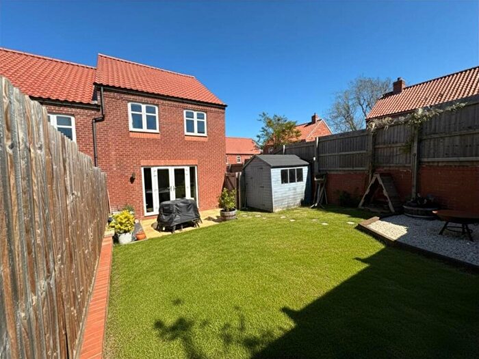 3 Bedroom Semi Detached House For Sale In Orchardside Road, East Markham, NG22