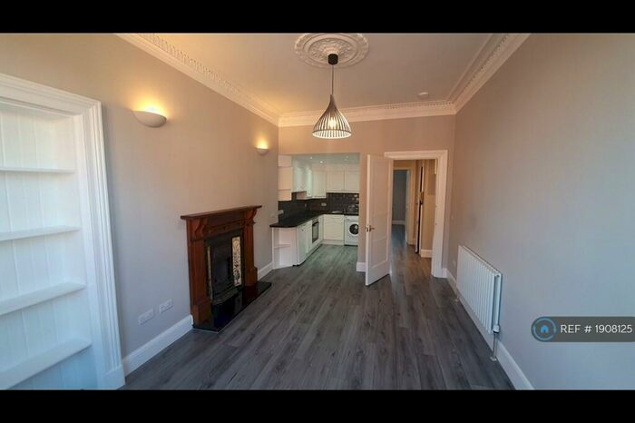 1 Bedroom Flat To Rent In Oran Street, Glasgow, G20