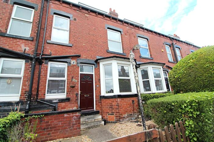 2 Bedroom Terraced House To Rent In Trelawn Place, Headingley, Leeds, LS6