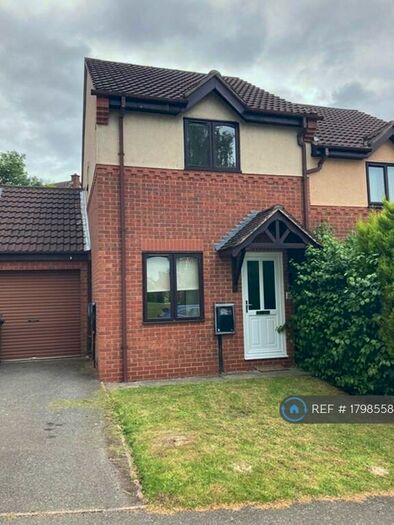 2 Bedroom Semi-Detached House To Rent In Silverburn Drive, Derby, DE21