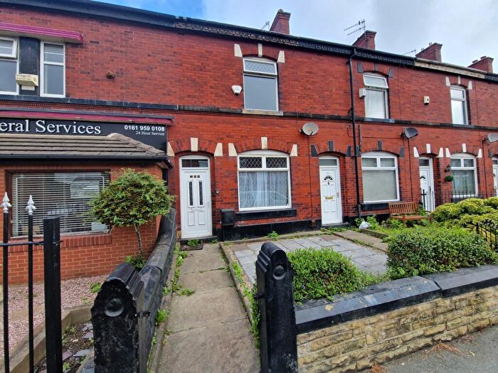 3 Bedroom Terraced House To Rent In Dumers Lane, Radcliffe, M26