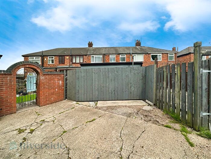 2 Bedroom Terraced House For Sale In Calvert Lane, Hull, HU4