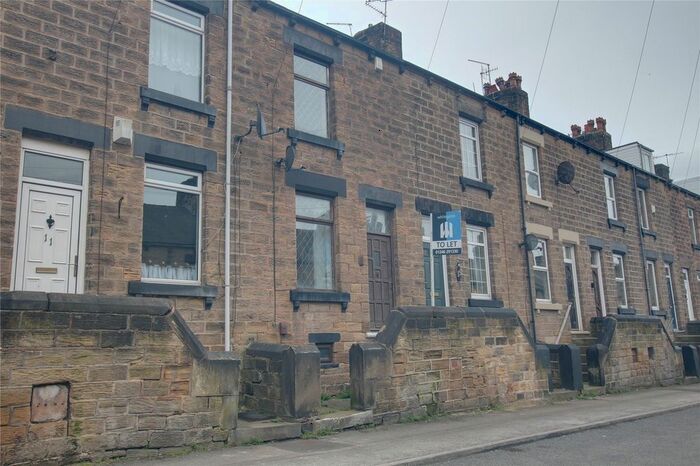 3 Bedroom Terraced House To Rent In James Street, Worsborough Dale, Barnsley S70