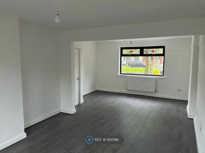 4 Bedroom Terraced House To Rent In Townsend Avenue, Liverpool, L11