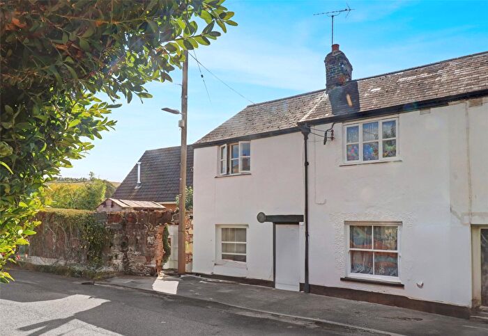 3 Bedroom End Of Terrace House For Sale In South Street, Wiveliscombe, Taunton, Somerset, TA4