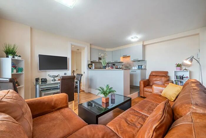 2 Bedroom Flat To Rent In Stuart Tower, Maida Vale, London, W9