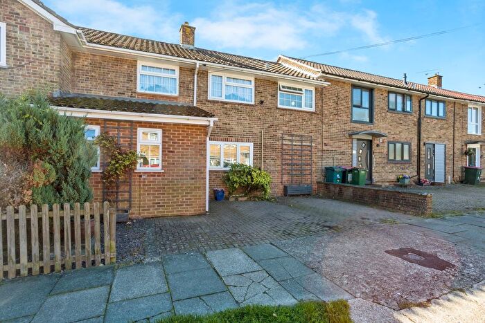 3 Bedroom Terraced House For Sale In Crossways Close, Crawley, West Sussex, RH10