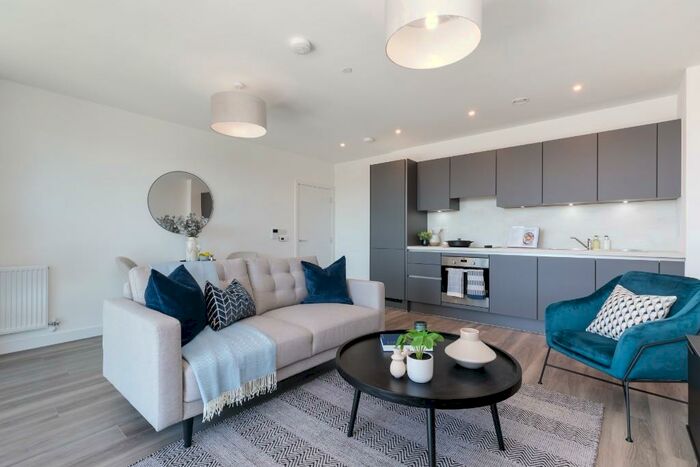 1 Bedroom Apartment To Rent In Thunderer Street, London, E13