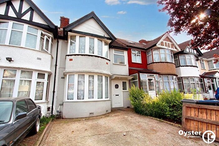 4 Bedroom Terraced House To Rent In Sandhurst Road, London, NW9