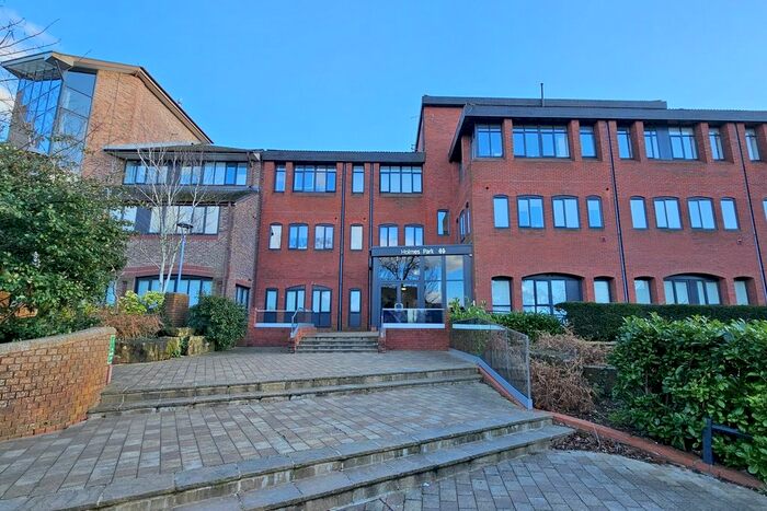 1 Bedroom Flat To Rent In North Street, Horsham, West Sussex., RH12