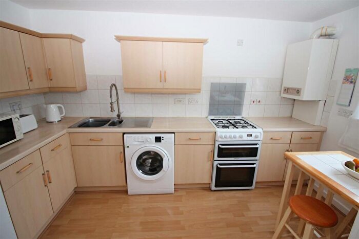 2 Bedroom Flat For Sale In Dempster Street, Greenock, PA15