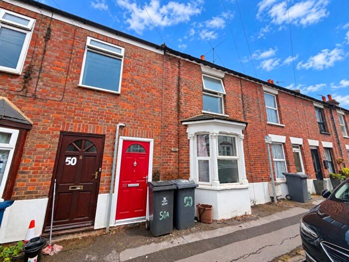 1 Bedroom Apartment To Rent In Gordon Road, High Wycombe, HP13
