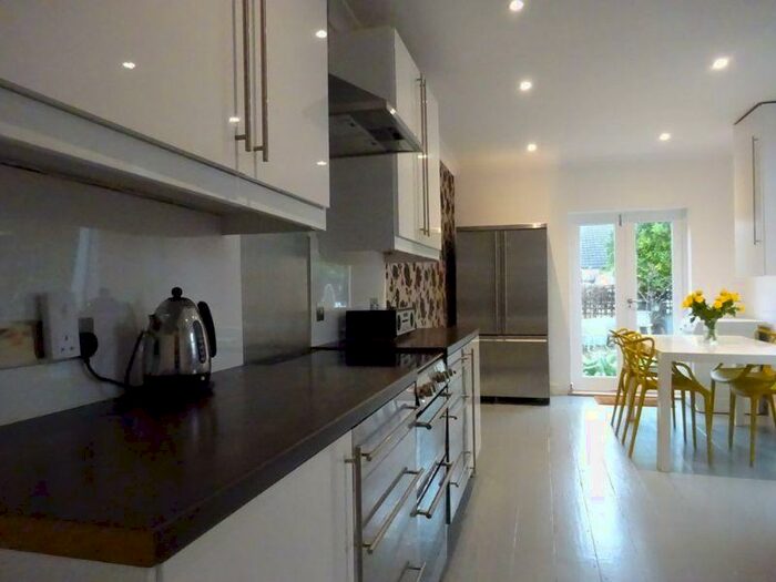 5 Bedroom Detached House To Rent In Havelock Road, Brighton, BN1