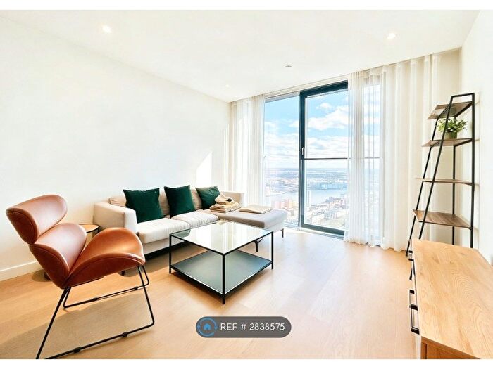 1 Bedroom Flat To Rent In Hampton Tower, London, E14