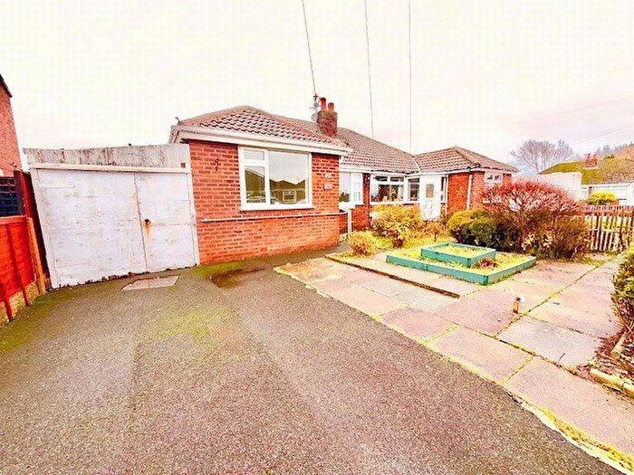 2 Bedroom Bungalow For Sale In Barton Avenue, Knott End-On-Sea, Poulton-Le-Fylde, Lancashire, FY6