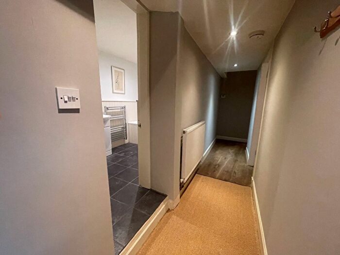 2 Bedroom Flat To Rent In Broughton Street, New Town, Edinburgh, EH1