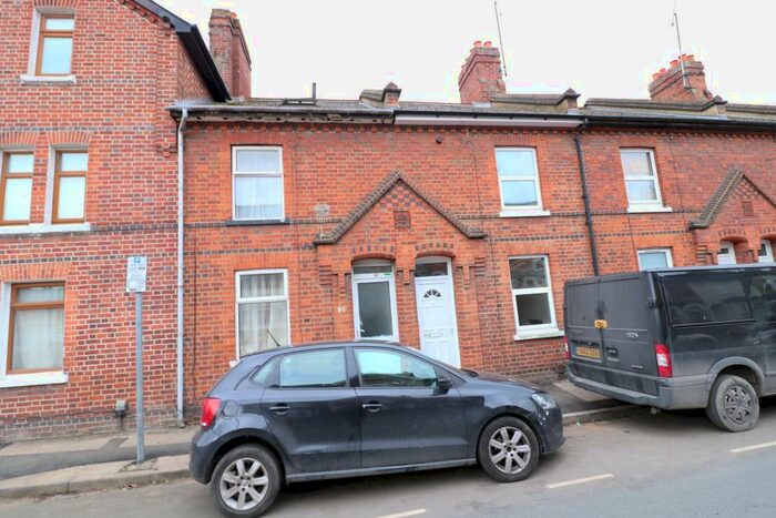 3 Bedroom Terraced House To Rent In Cholmeley Road, Reading, RG1