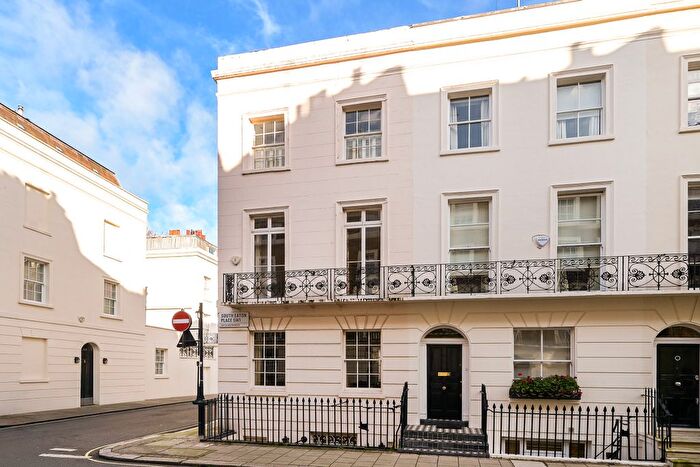 4 Bedroom Town House For Sale In South Eaton Place, London, SW1W