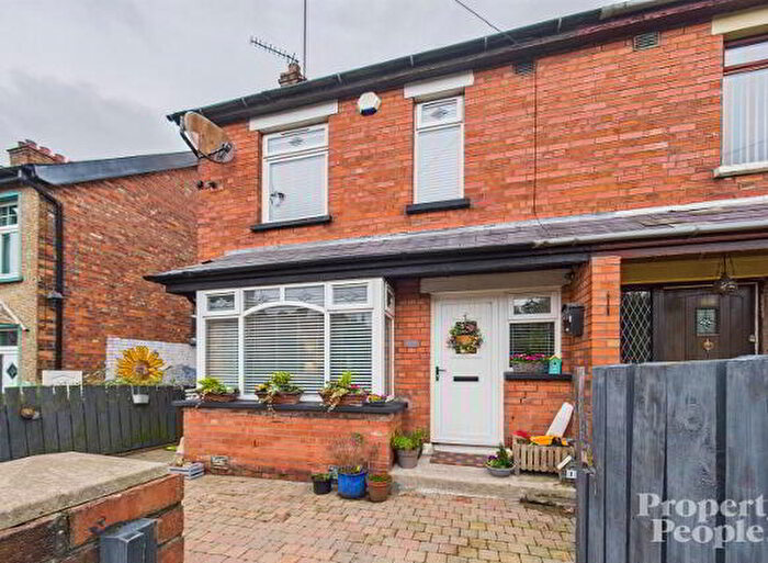 3 Bedroom Semi-Detached House For Sale In Linden Gardens, Belfast, BT14