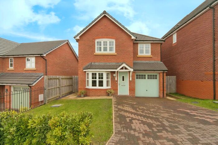 3 Bedroom Detached House For Sale In Gernant, Colwyn Bay, Clwyd, LL29