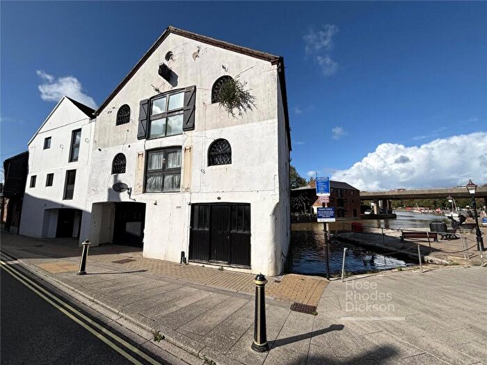1 Bedroom Apartment For Sale In Sea Street, Newport, Isle Of Wight, PO30