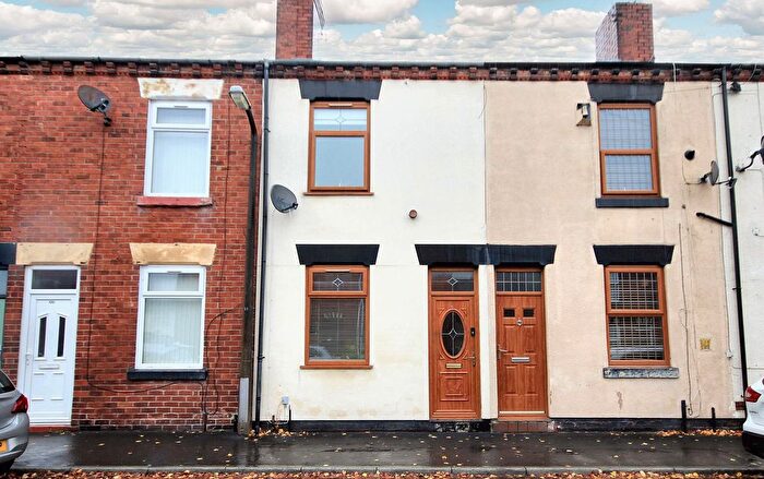 2 Bedroom Property For Sale In Mercer Street, Newton-Le-Willows, WA12