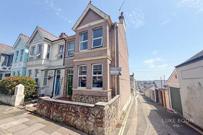 3 Bedroom End Of Terrace House For Sale In Pounds Park Road, Peverell, PL3
